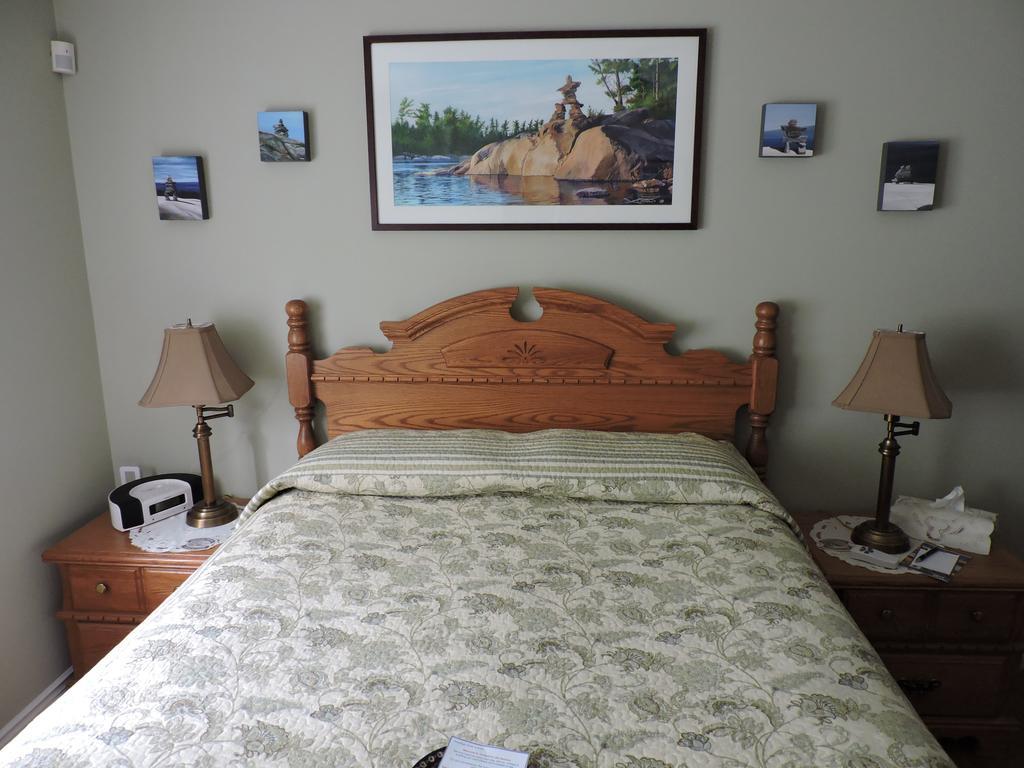 Victoria Harbour Tucked Inn The Harbour B&B מראה חיצוני תמונה